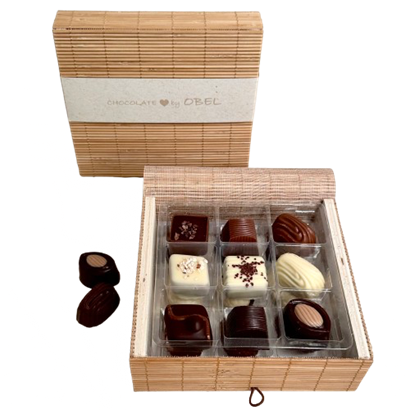 chocolate by OBEL - Bambuslåda med 18 Belgiska Gourmet dessertbitar 240 gram