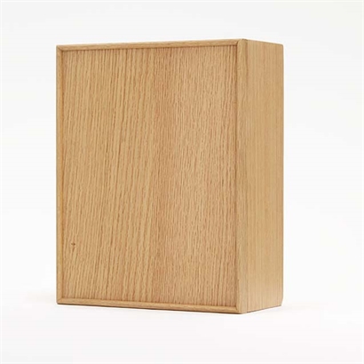 ANDERSEN FURNITURE nyckelskåp i ek - dansk design. Rek. Försäljningspris 699,-