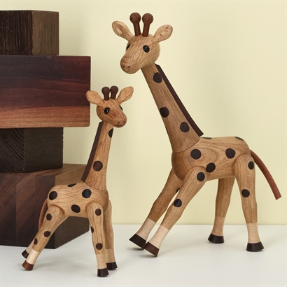 Spring Copenhagen girafferna Shaky och Savanna. Rek. utpris 948,-