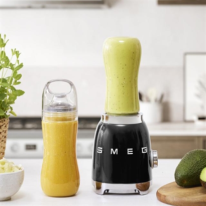 SMEG Kompakt italiensk blender - 5 färger - Rekommenderat pris 1299,-