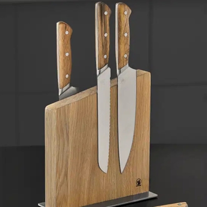 Morsø Knivblock med Knivset 4 delar Ek/Rostfritt stål. Rekommenderat pris 2198,-