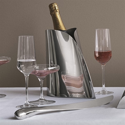 Georg Jensen champagnesabel & 2 flaskor spumante - Rek. 1539,-