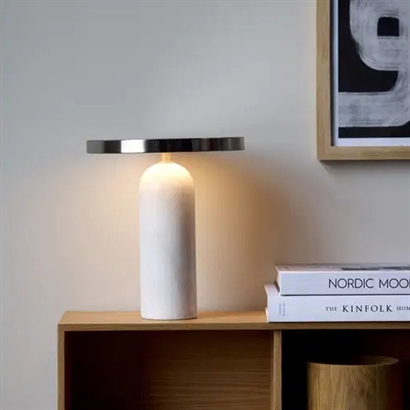 Ville Collection bordslampa i marmor - Rekommenderat pris 1.399,-