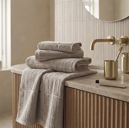 Södahl Suite One Essence Handdukar 10 delar Nature SAMPACK - Rekommenderat utpris 1.839,-