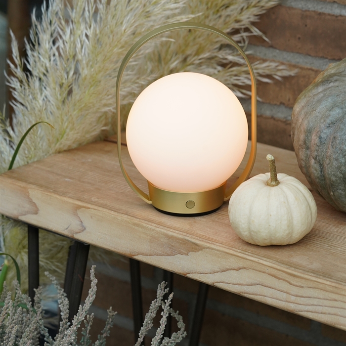 ANTIDARK Palla bordslampa - 2 färger - Rekommenderat utpris 839,-