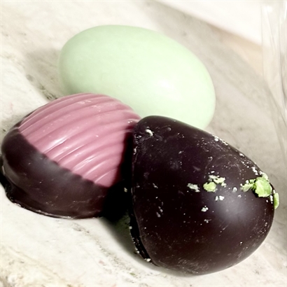 Chokladskal med 4 Stora Danska Handgjorda Påskägg - 173 gram