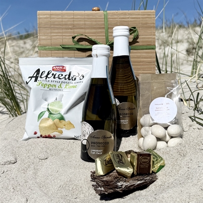 Elegant bambulåda med Prosecco, Choklad och Snacks