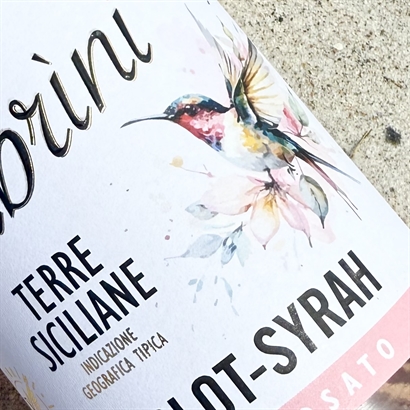 Sommarpresent med Colibrini Rosé, Lyxchoklad och snacks