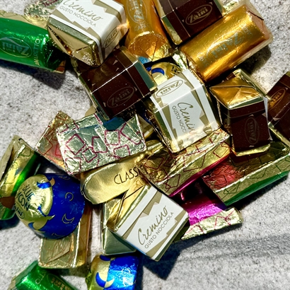 Rustik bomullspåse med Blomsteräng och Italiensk Choklad Passion 400 gram