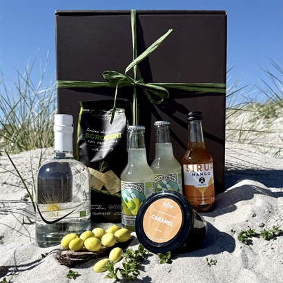 Lyxig Sommarpresent - Gin Hass Kit med läckra Snacks