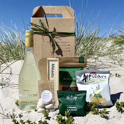 Alkoholfri sommargåva med spel, Mojito och massor av läckra snacks