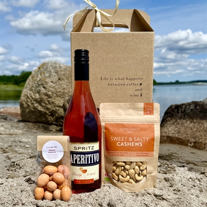 Spritz med Läcker Snacks - Sommarpresent som smakar av Italien