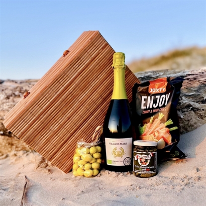 Sommarpresent med Ekologisk Prosecco och Läcker Snacks i Vacker Bambulåda
