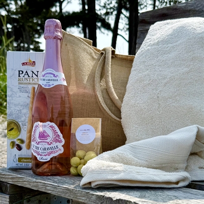 Strandset med Rosé, Grissini och Lyxiga Badhanddukar - Sommarpresent