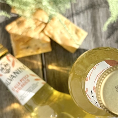 Sommarpresent alkoholfri med Bloomingville strandfilt, ice tea och snacks