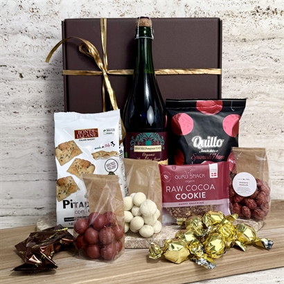 Gåvokorg med italiensk Spumante, snacks och choklad