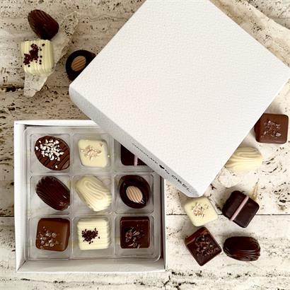 18 st. Belgisk Gourmet Dessertchoklad i Läderlook Ask - ca. 250 gram