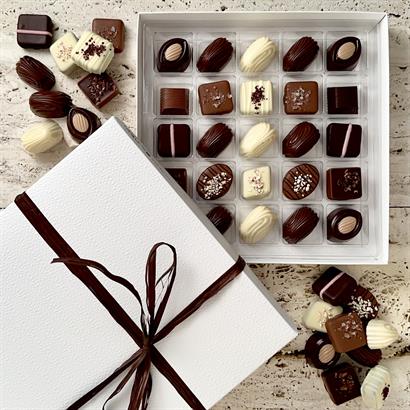 50 st Belgisk Gourmet Dessertchoklad i Läderlook Ask - ca. 660 gram