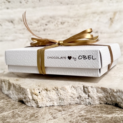 Lyxig chokladblandning - 200 gram i präglad vit ask