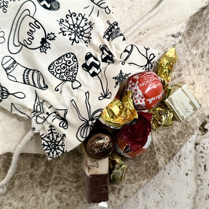 Organic julpåse med 200 gram lyxig chokladblandning