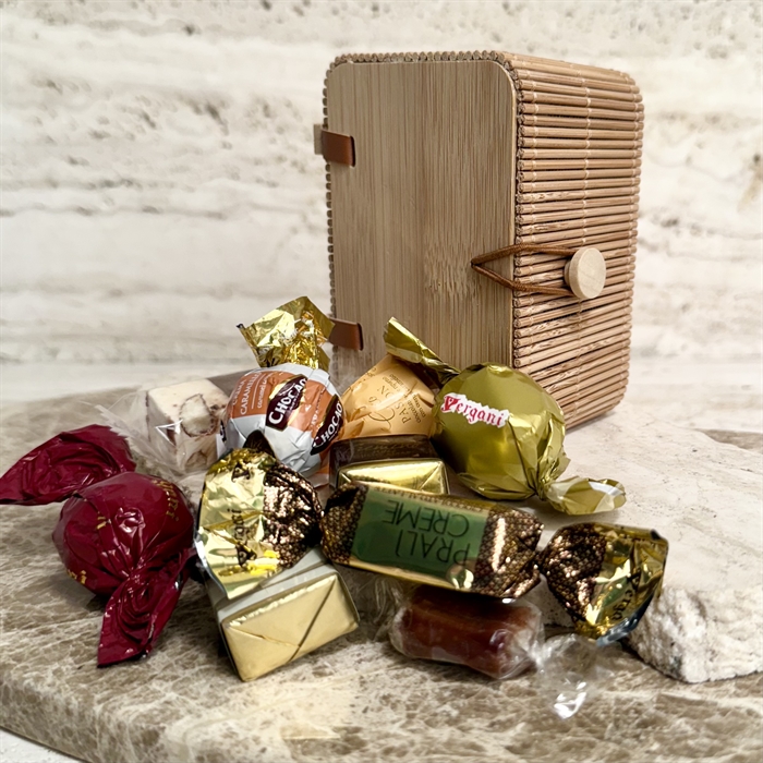 Lyxig chokladblandning 125 gram i naturfärgad bambulåda