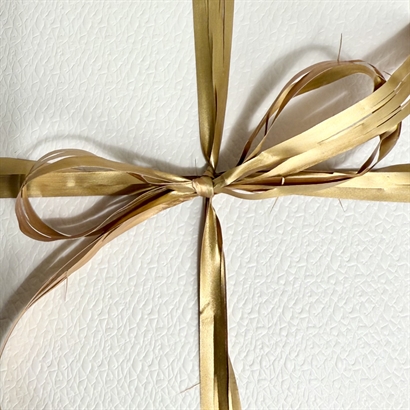 Lyxig chokladblandning - 400 gram i präglad vit ask