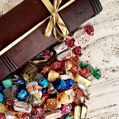 Skattkista fylld med 750 gram lyxchokladblandning