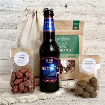 Alkoholfri Dansk julöl och snacks – Packad i ekologisk bomullspåse