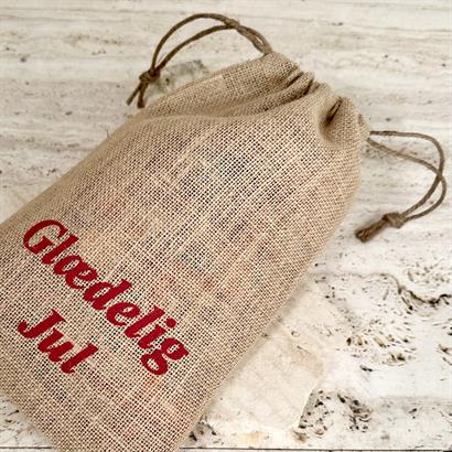 Alkoholfri Dansk julöl och snacks – Packad i julsäck