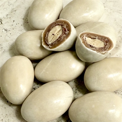 Presentkorg med Pasta kit, italienskt rödvin och delikatesser