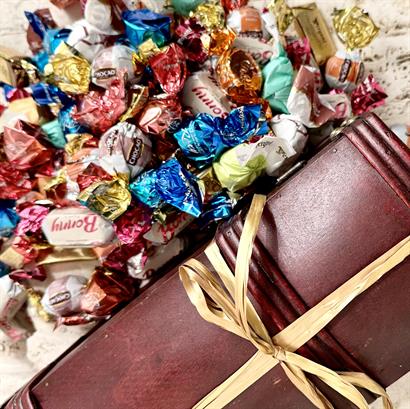 Skattkista fylld med 1200 gram lyxchokladblandning