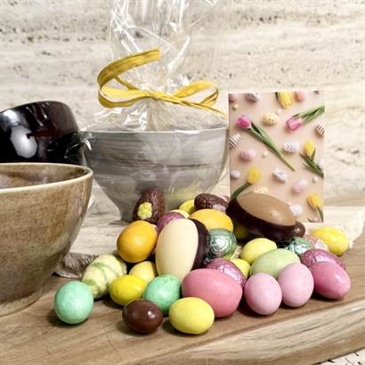 Bloomingville skål med Lyxig Påskeblanding 400 gram