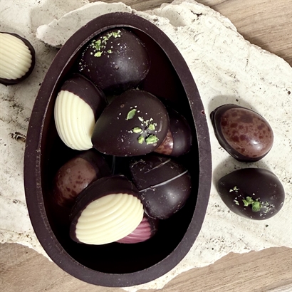 Chokladskal med 4 Stora Danska Handgjorda Påskägg - 173 gram