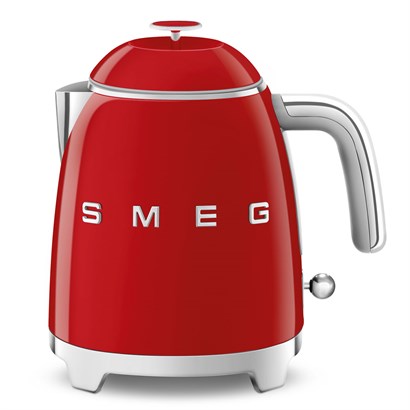 SMEG Vattenkokare 0,8 L. Italiensk toppkvalitet - 5 färger - Rekommenderat pris 1199,-