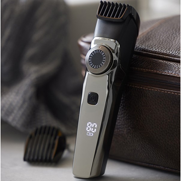 Nordic Sense Skäggtrimmer Silver/Svart - Rekommenderat pris 699,-