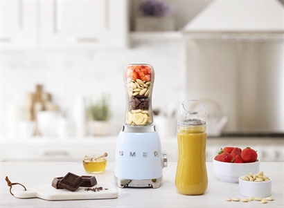 SMEG Kompakt italiensk blender - 5 färger - Rekommenderat pris 1299,-