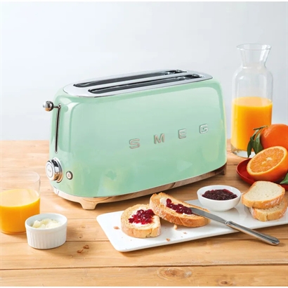 SMEG Ikonisk italiensk brödrost för 4 skivor bröd - 4 färger - Rekommenderat pris 1799,-